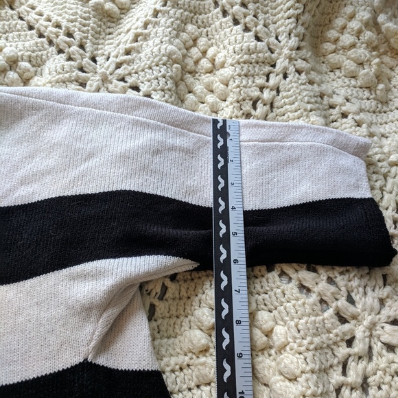 NWT Gap Wool blend black white sweater size S - Picture 4 of 8